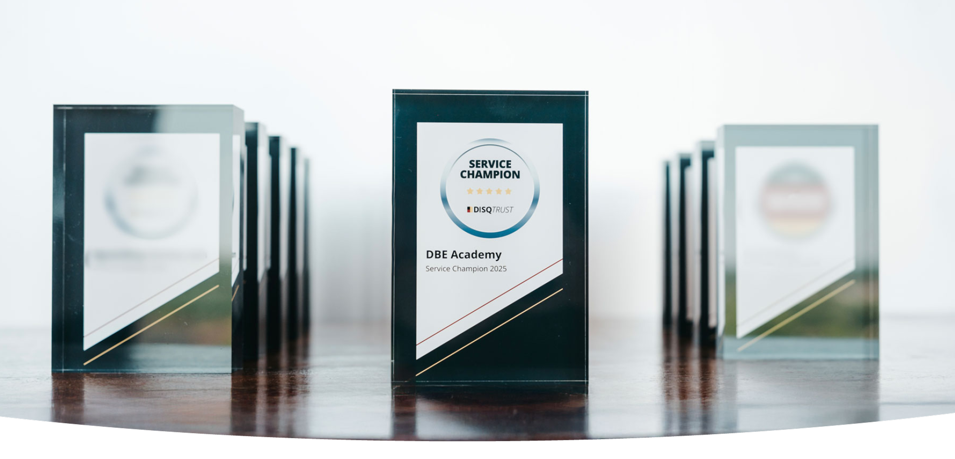 Service Champion 2025